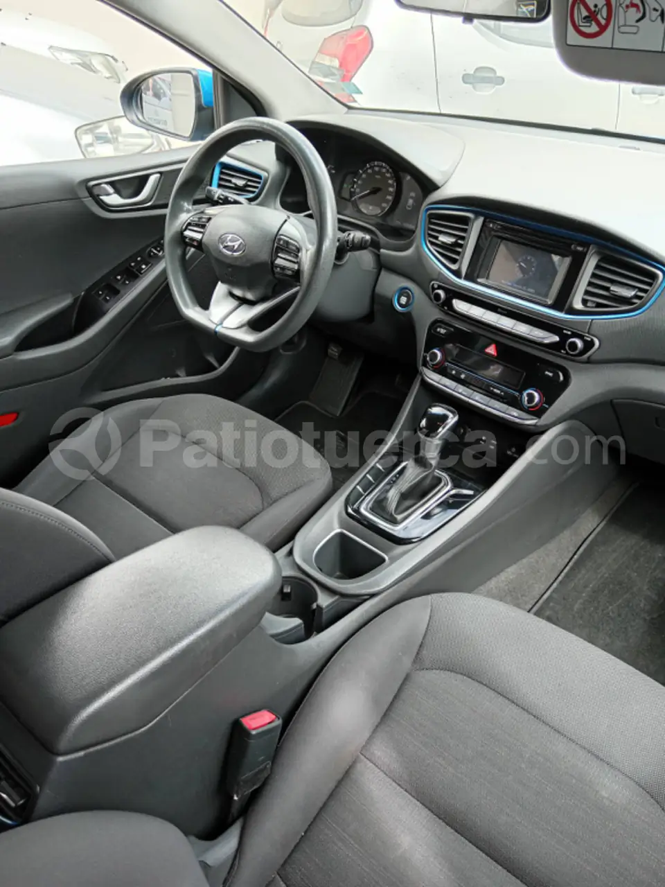 Foto 8 de Hyundai Ioniq Hybrid