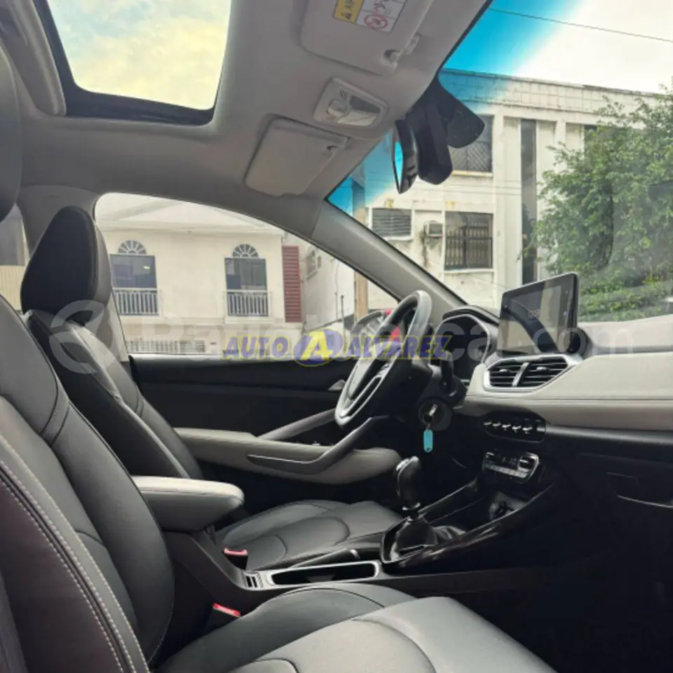 Foto 9 de Chevrolet CAPTIVA LT TURBO