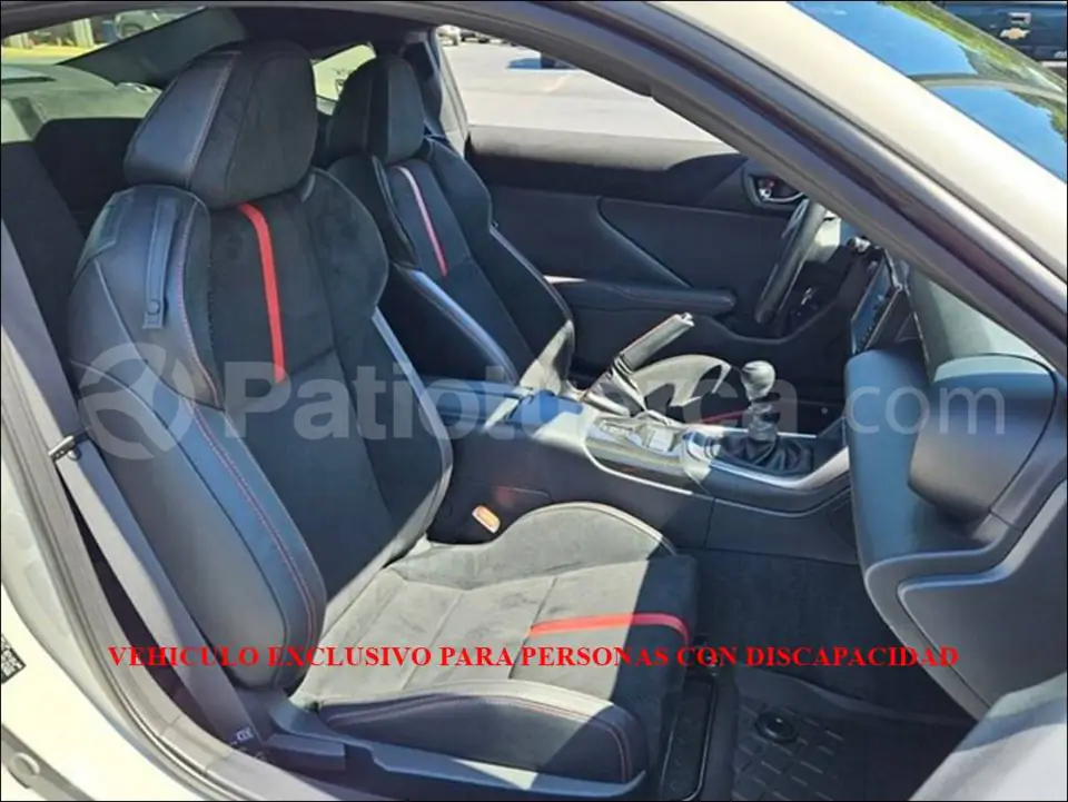 Foto 12 de Subaru BRZ