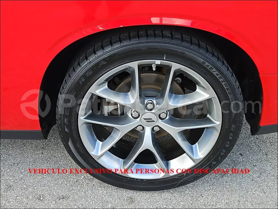 Foto 26 de Dodge Challenger