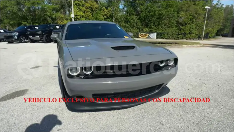 Foto 3 de Dodge Challenger