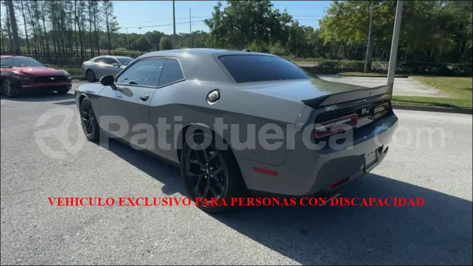 Foto 13 de Dodge Challenger