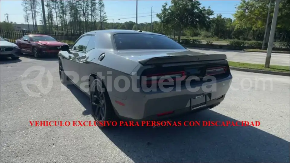 Foto 14 de Dodge Challenger