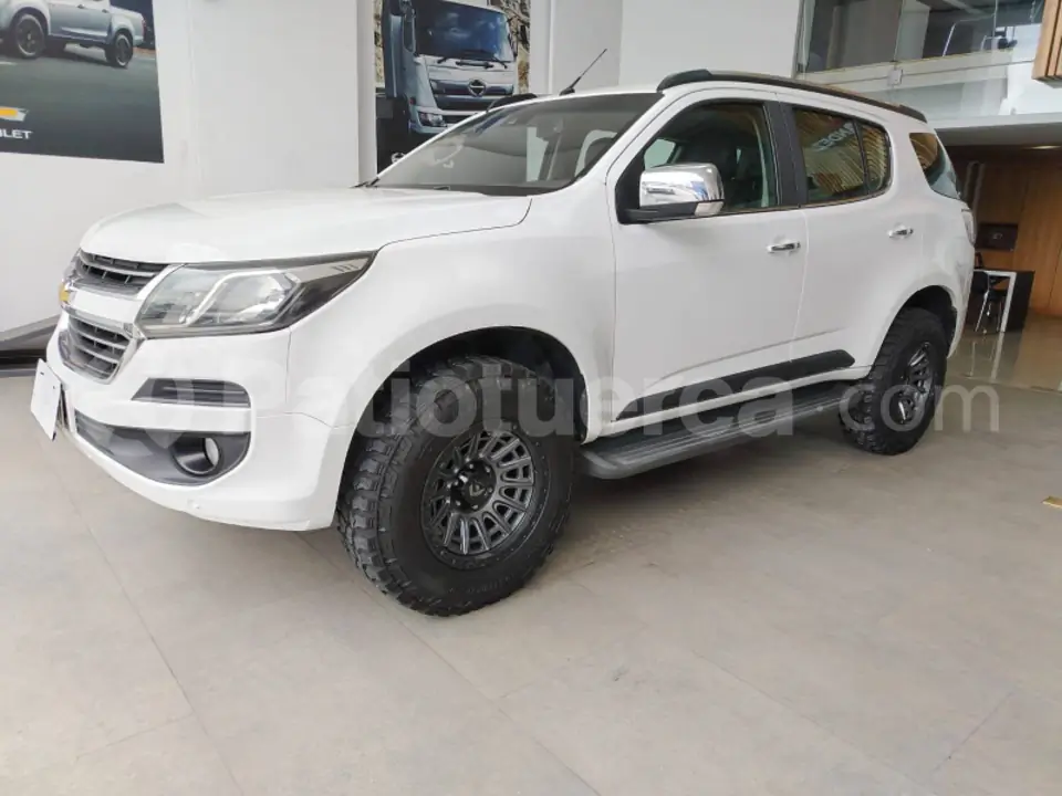 Foto 3 de Chevrolet TrailBlazer DSL LTZ TA 2.8