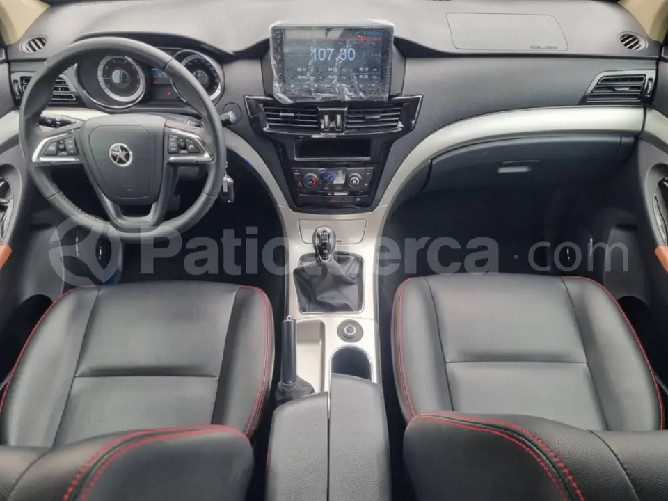 Foto 11 de DAYUN Lion F22 CD