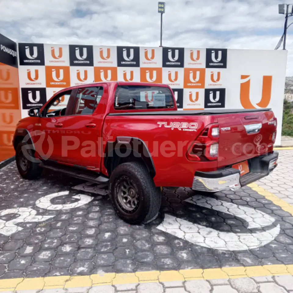 Foto 4 de Toyota Hilux CD 4x4 Diesel