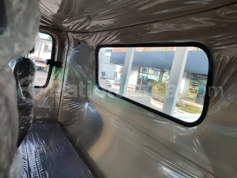 Foto 12 de DAYUN CGC1070H