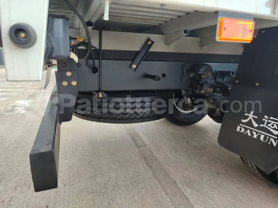 Foto 20 de DAYUN CGC1070H