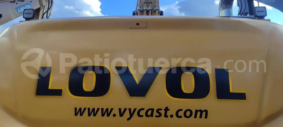 Foto 17 de LOVOL FR335F