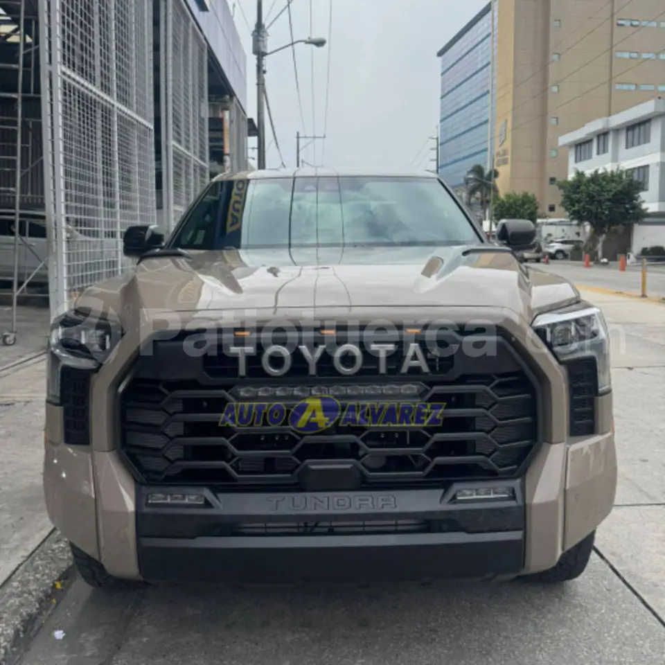 Foto 2 de Toyota Tundra TRD Pro