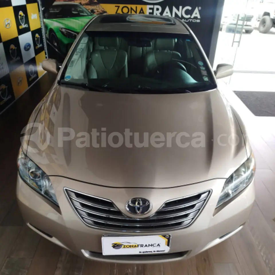 Foto 2 de Toyota Camry Hibrido