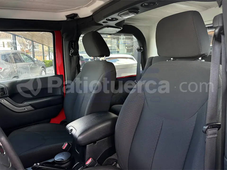 Foto 5 de Jeep Wrangler Sport