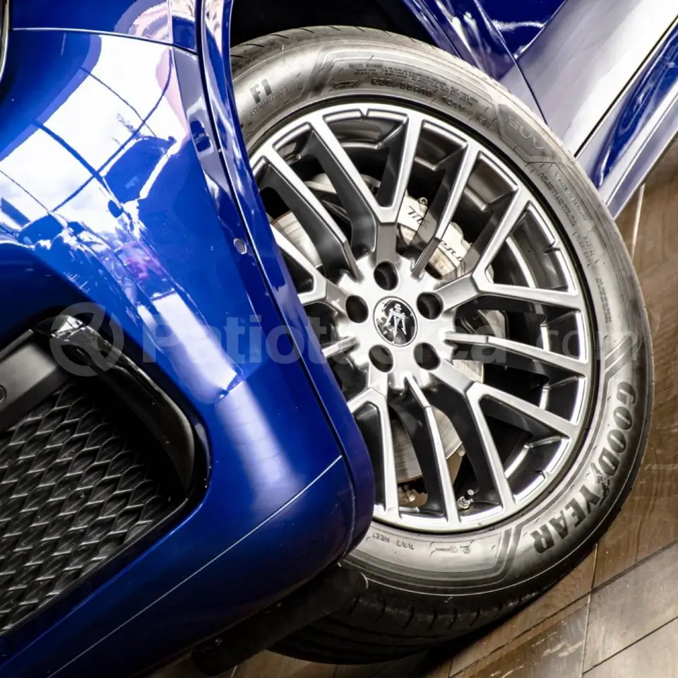 Foto 2 de Maserati GRECALE GT