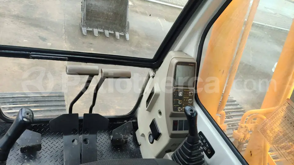 Foto 11 de Hyundai R210 LC7