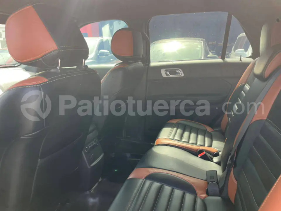 Foto 5 de Ford Explorer XLT