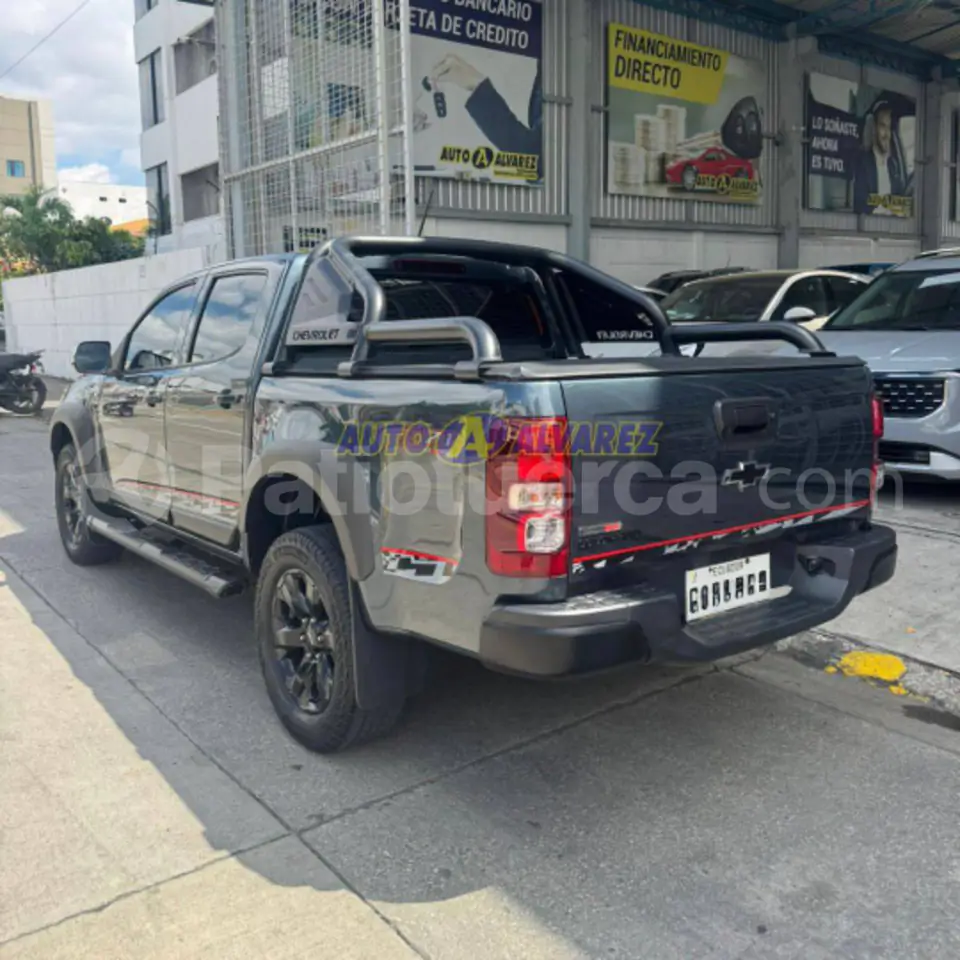 Foto 2 de Chevrolet COLORADO Z71