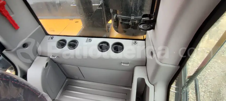 Foto 11 de LOVOL FR260D