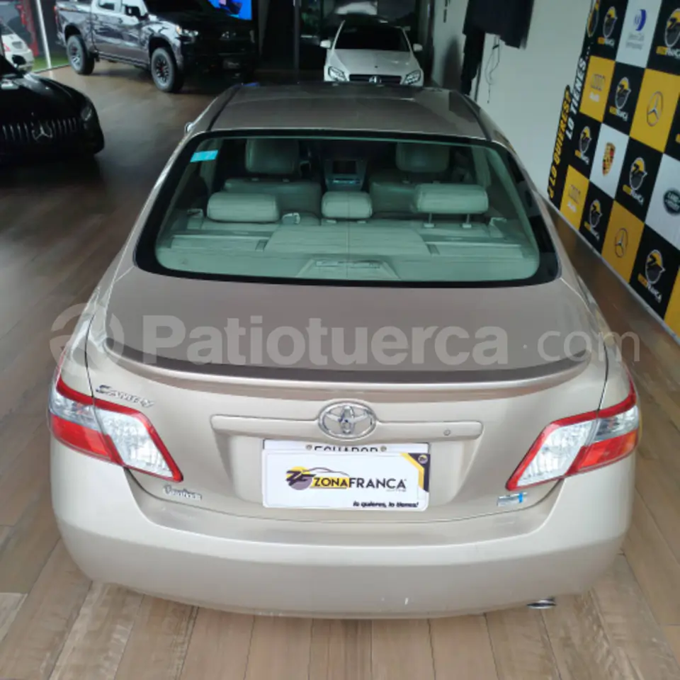 Foto 16 de Toyota Camry Hibrido