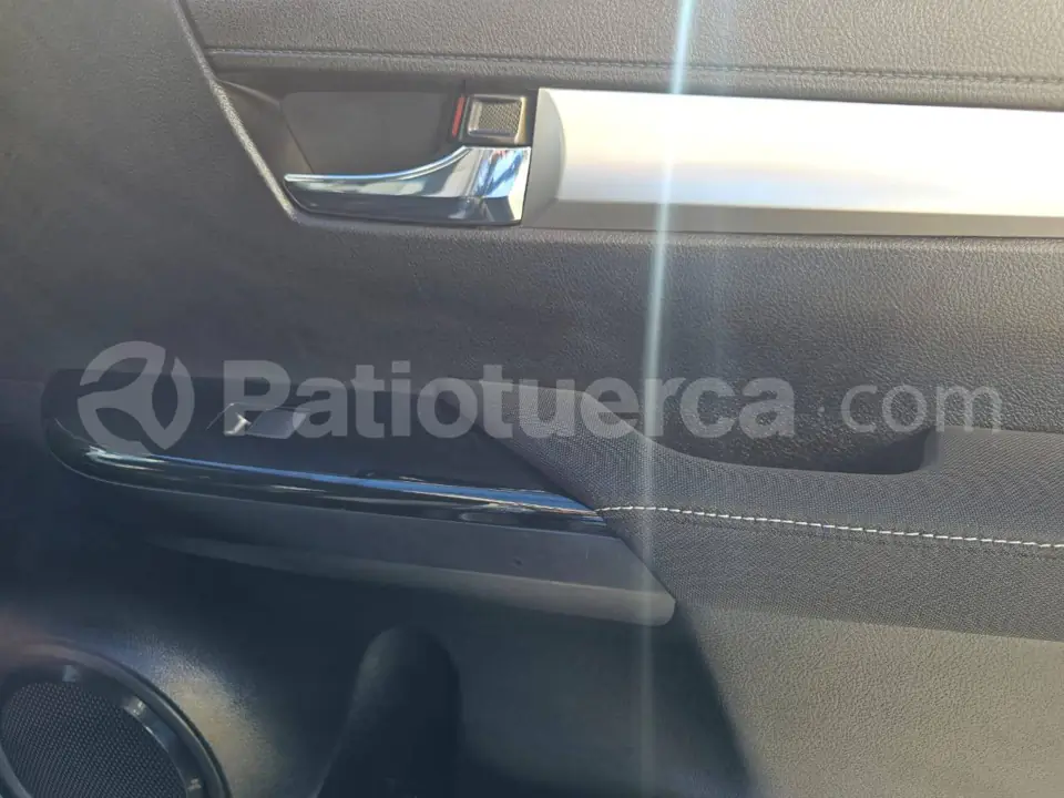 Foto 18 de Toyota Hilux CD 4x4 Diesel