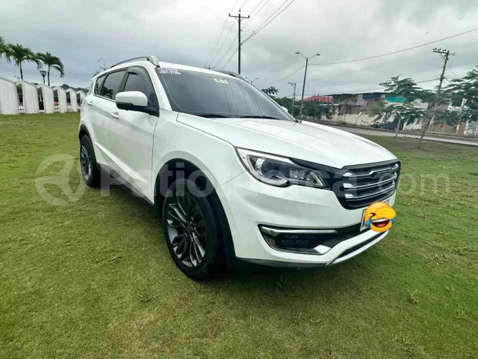 Foto 2 de Jetour X70