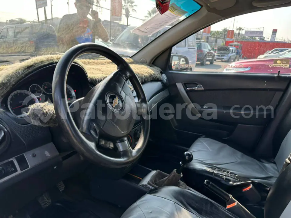 Foto 6 de Chevrolet Aveo Emotion GLS