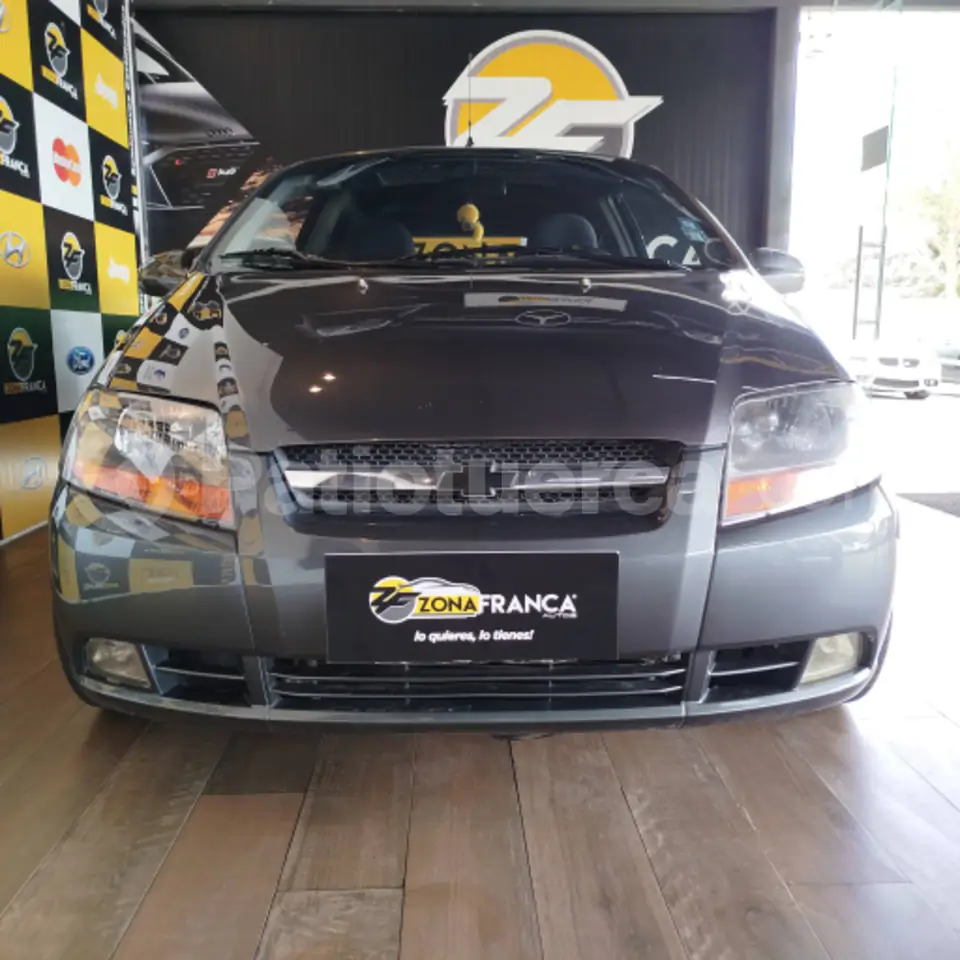 Foto 2 de Chevrolet Aveo GTI