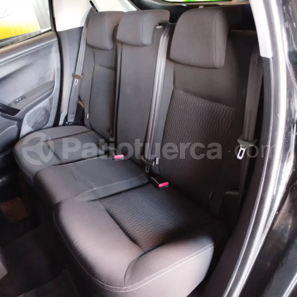 Foto 8 de Peugeot 208