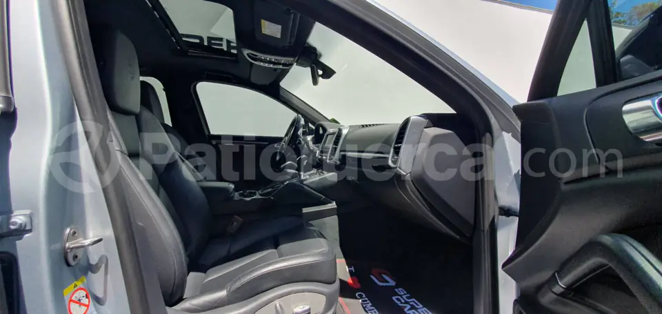 Foto 4 de Porsche Cayenne S
