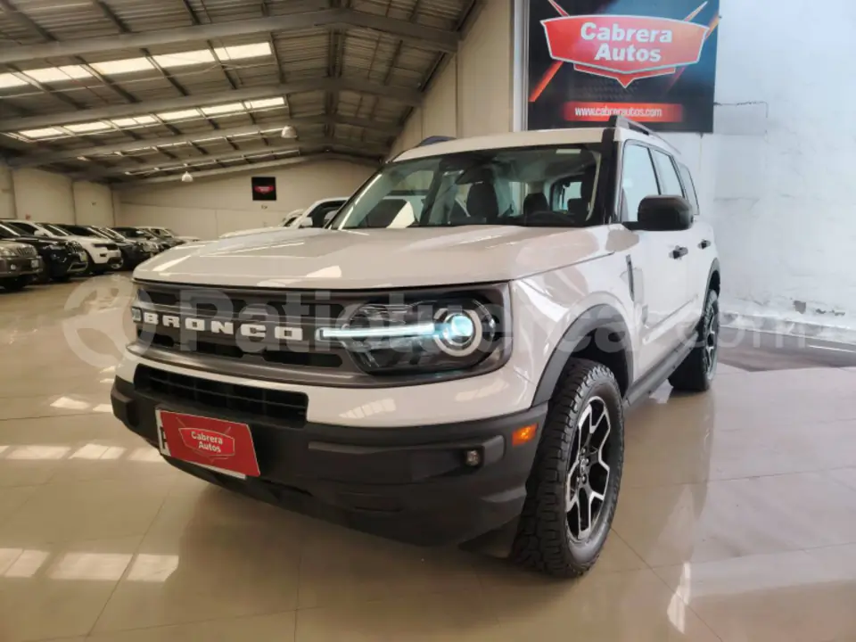 Foto 1 de Ford Bronco