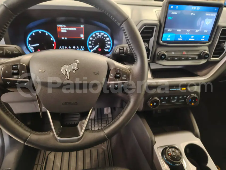 Foto 3 de Ford Bronco