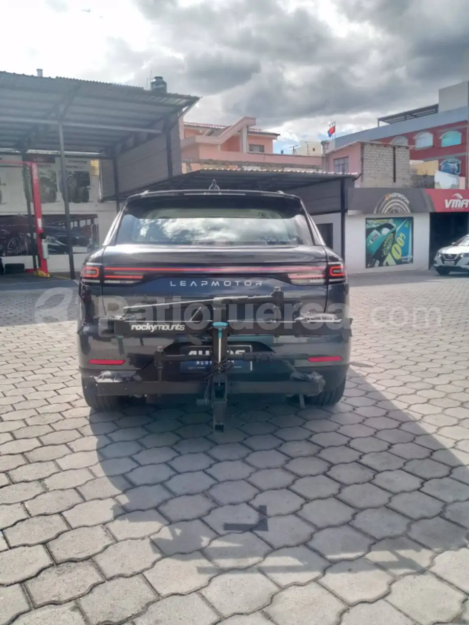 Foto 4 de LEAPMOTOR C11