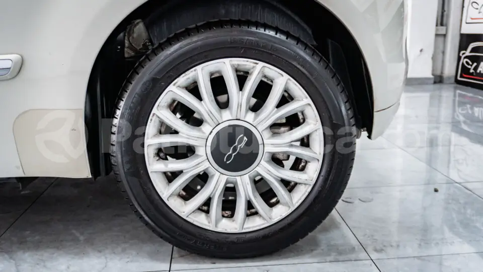 Foto 25 de Fiat 500 LOUNGE