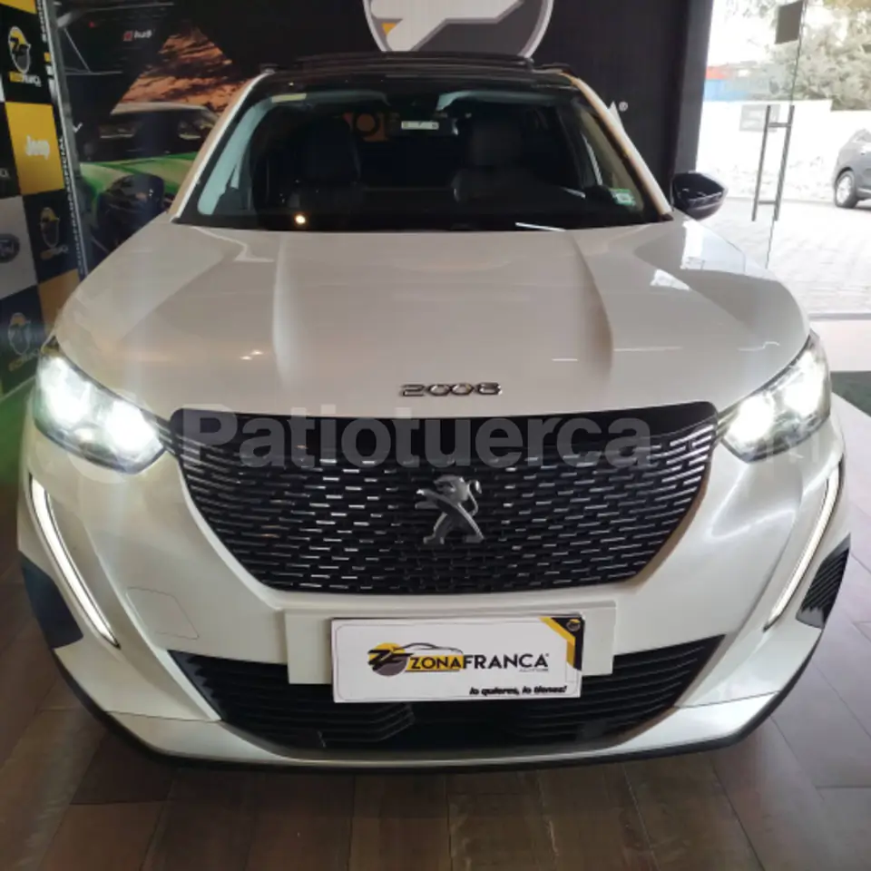 Foto 2 de Peugeot 2008 FIN p