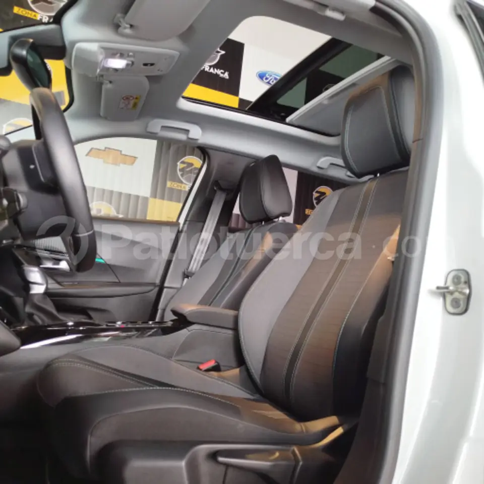 Foto 4 de Peugeot 2008 FIN p