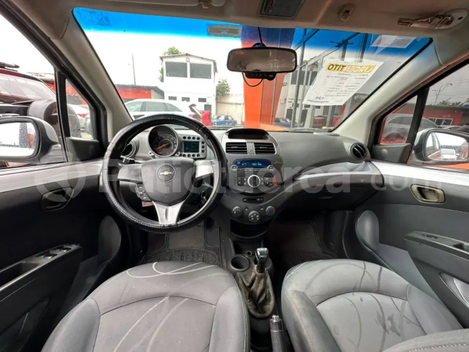 Foto 4 de Chevrolet Spark GT FULL