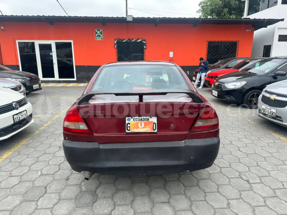 Foto 9 de Mitsubishi Lancer