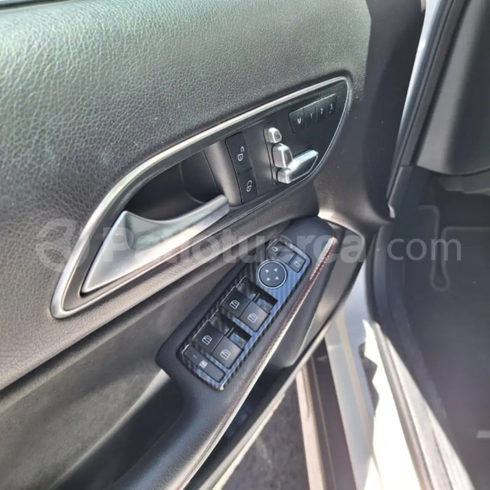 Foto 5 de Mercedes Benz GLA 250