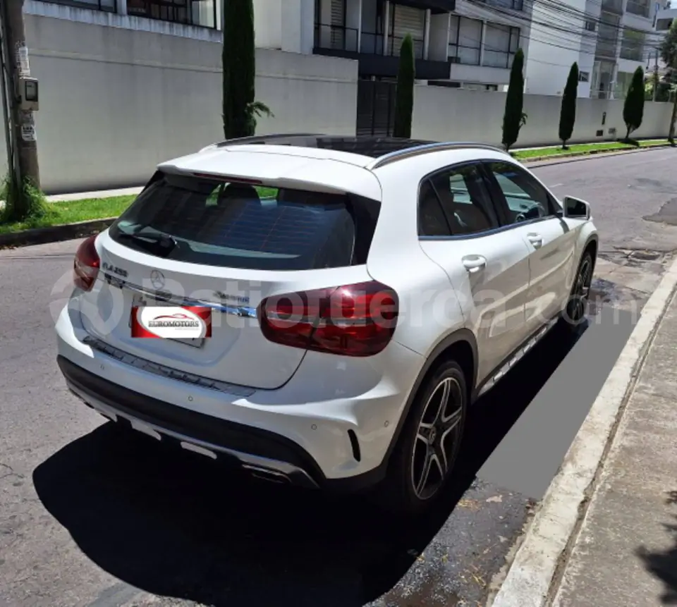 Foto 14 de Mercedes Benz GLA 250