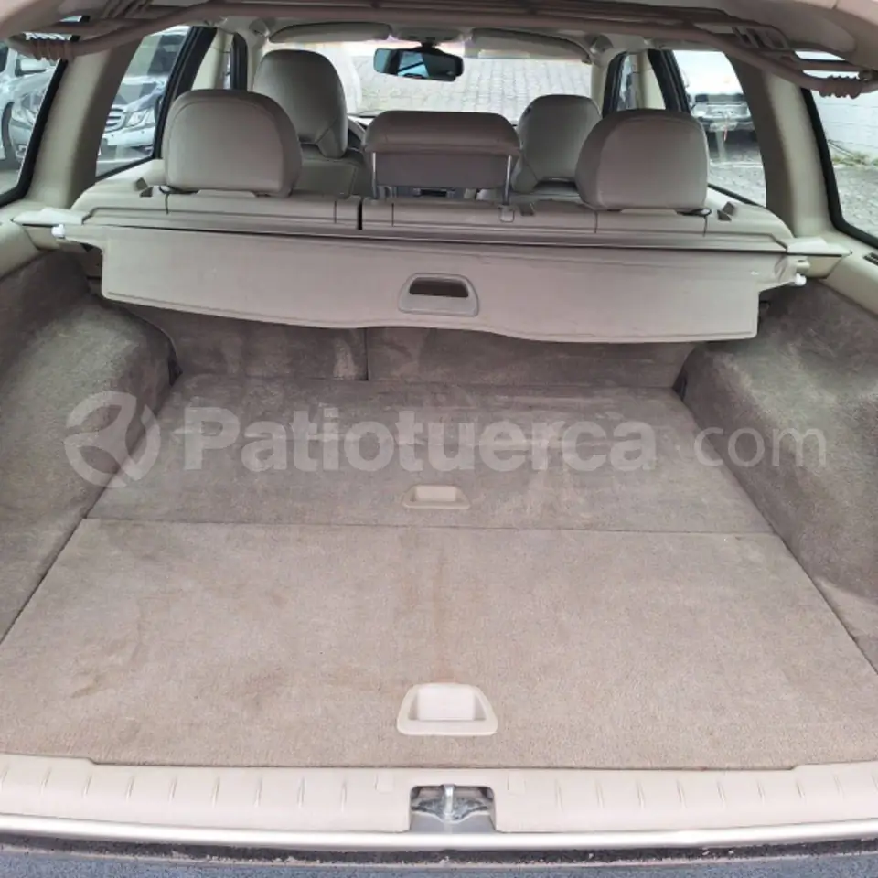 Foto 13 de Volvo V70 XC