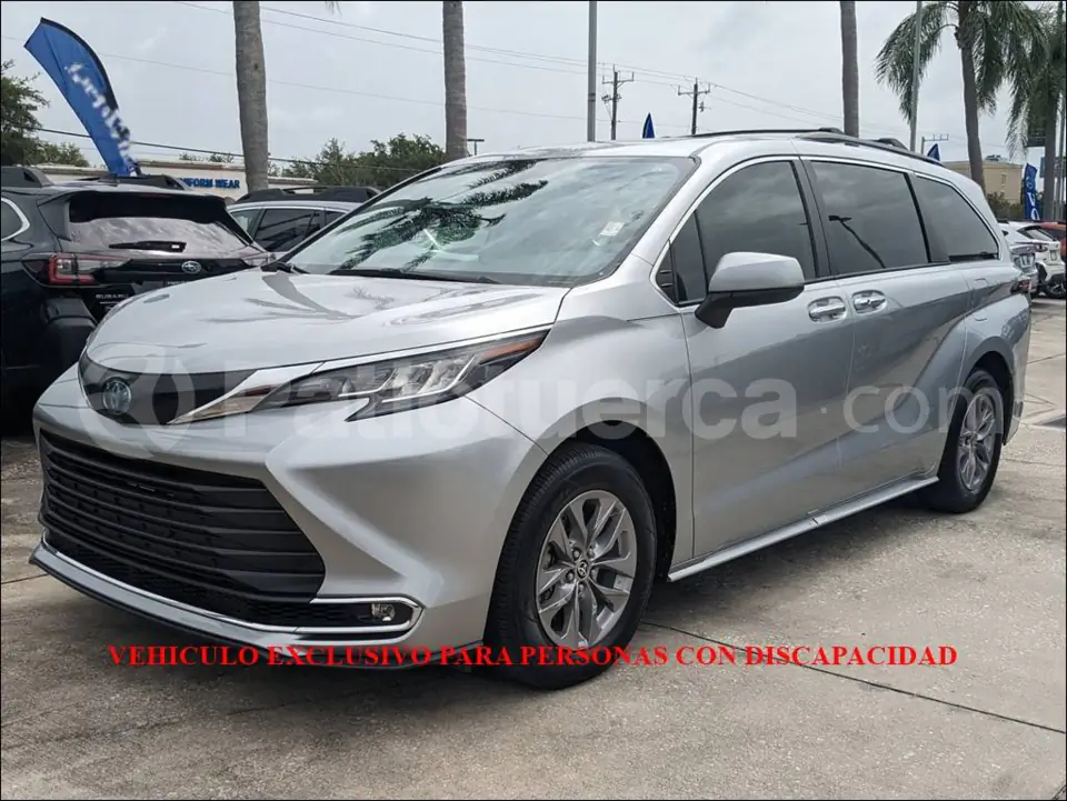 Foto 7 de Toyota Sienna
