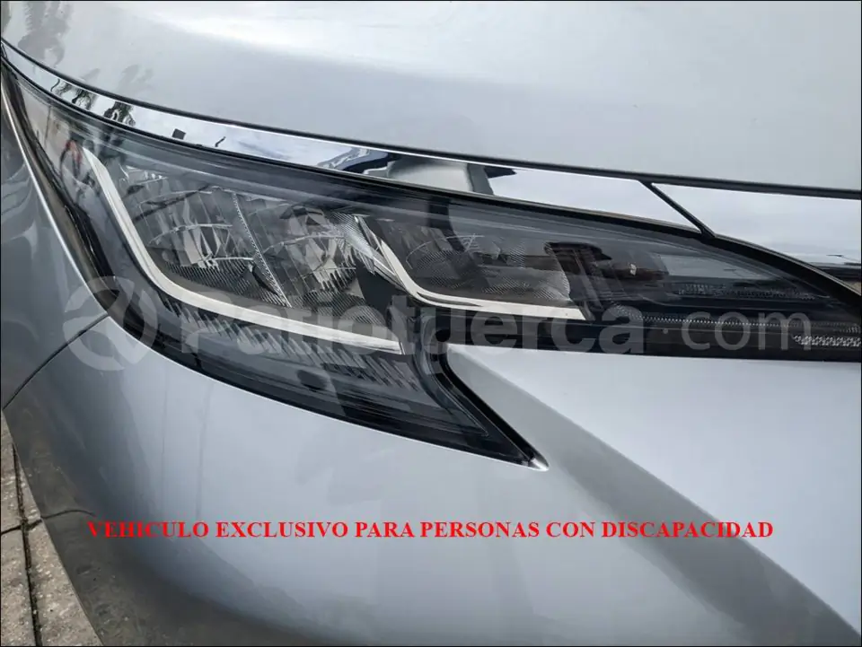 Foto 9 de Toyota Sienna