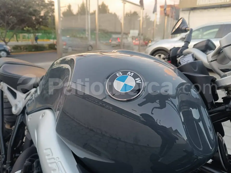 Foto 2 de BMW RNINET PURE