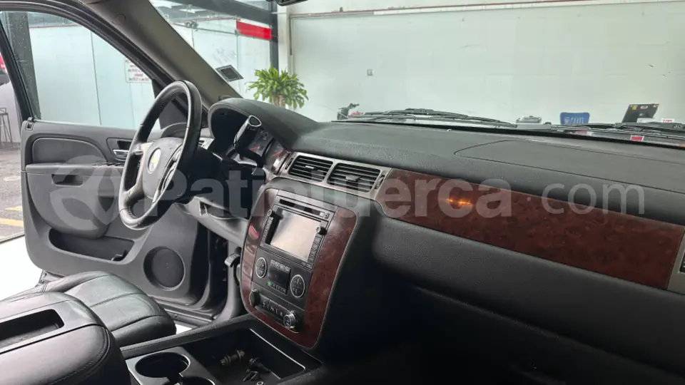 Foto 15 de Chevrolet Tahoe Híbrido