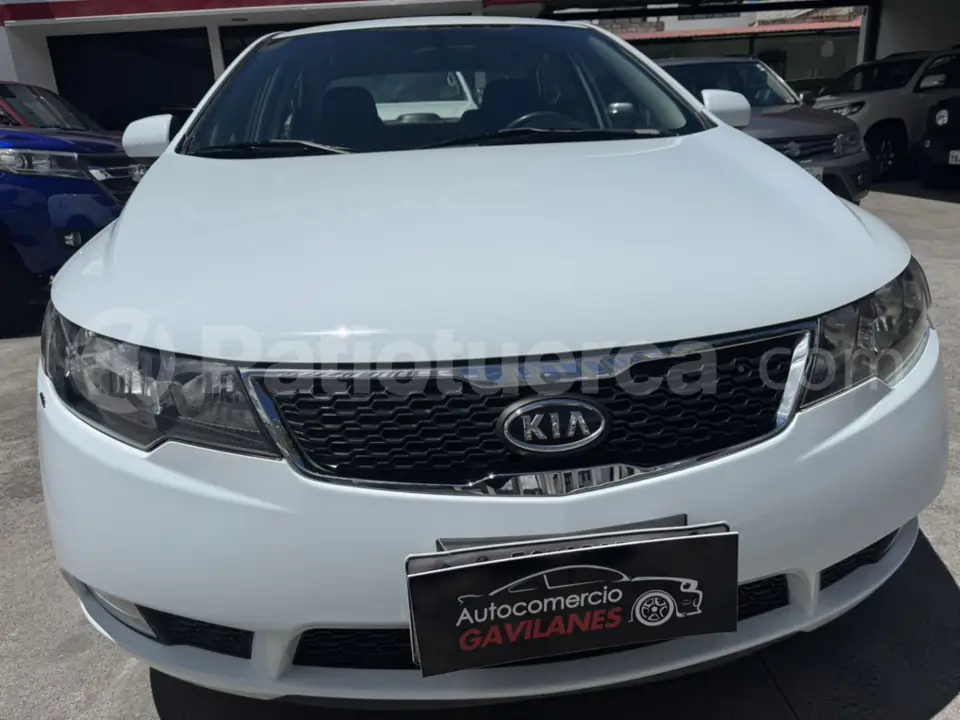 Foto 3 de Kia Cerato Forte
