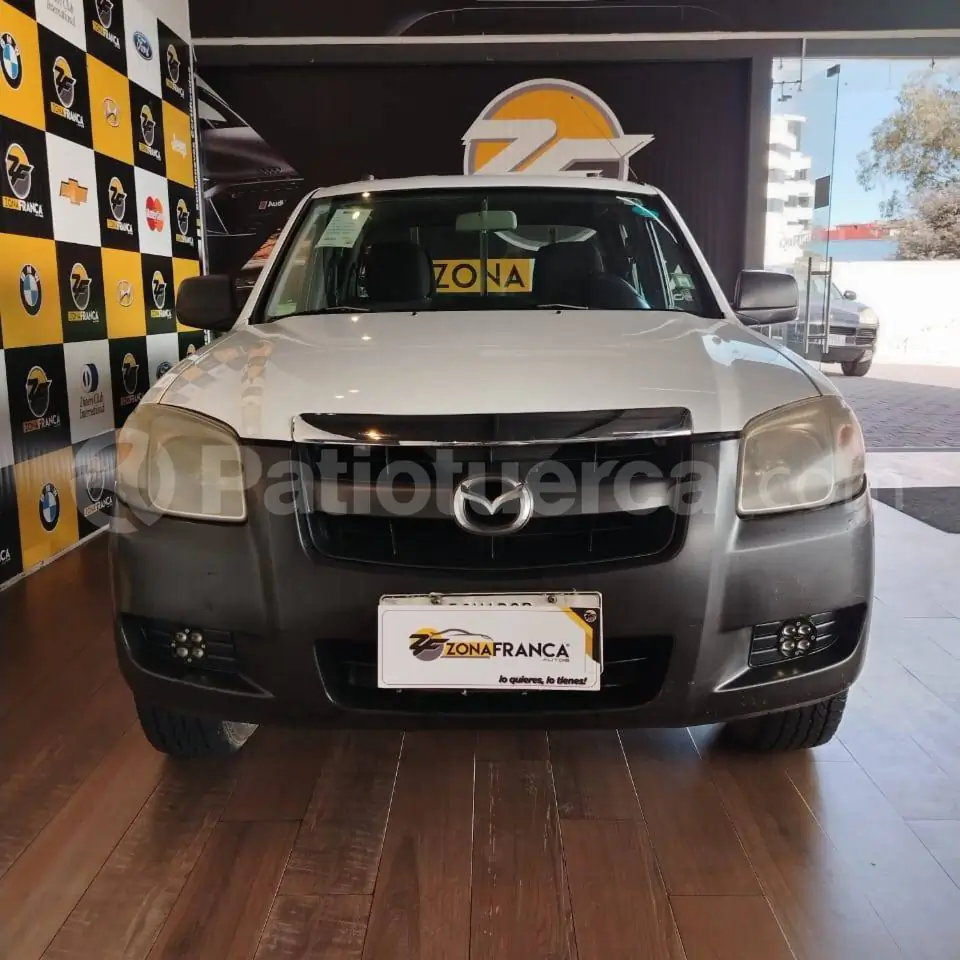 Foto 2 de Mazda BT-50 CD 4x2