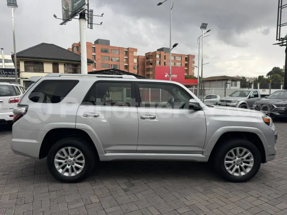 Foto 3 de Toyota 4Runner Limited