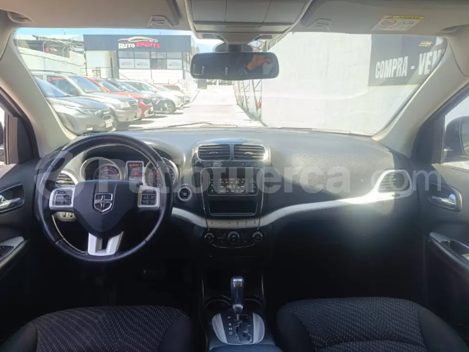 Foto 3 de Dodge Journey