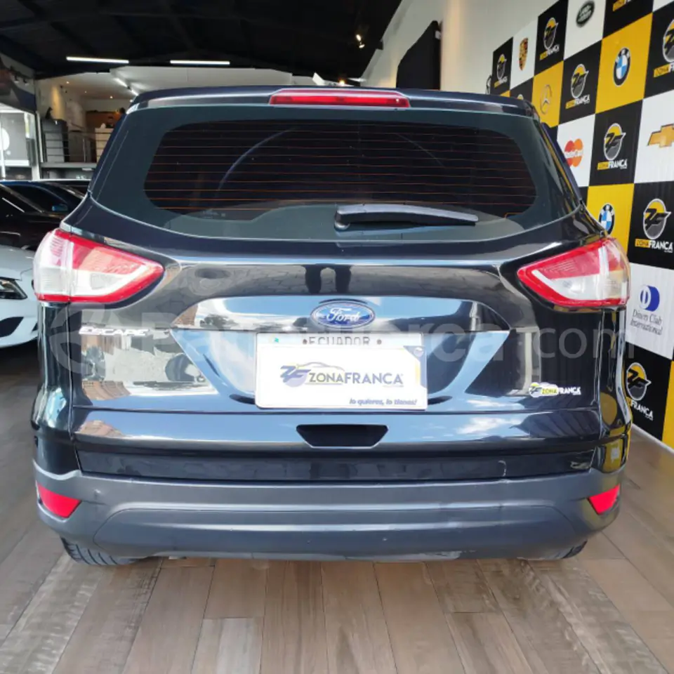 Foto 10 de Ford Escape S