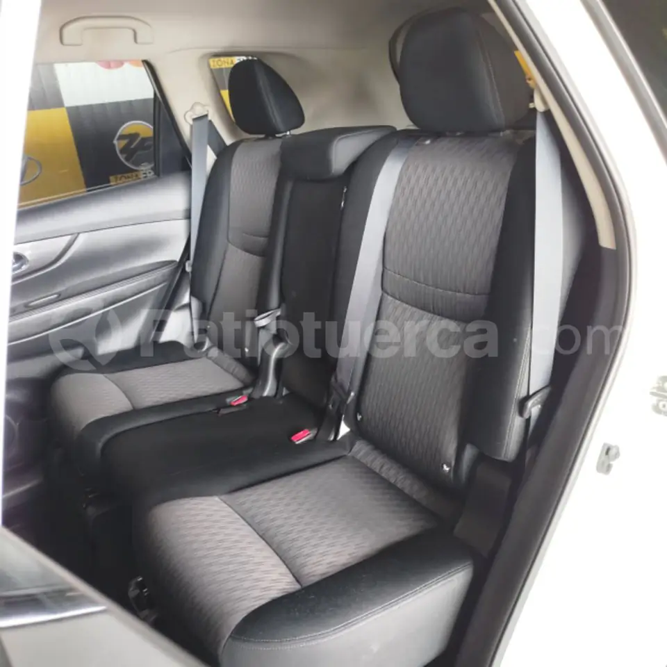 Foto 6 de Nissan X-Trail Sense