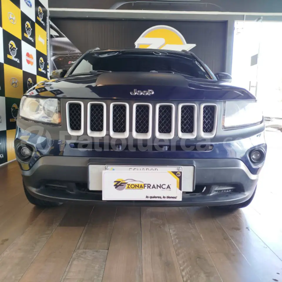 Foto 2 de Jeep Compass Sport